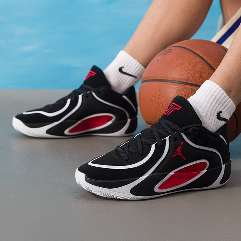 Nike Herrenschuhe Jordan Tatum – Men Shoes Jordan 4 Bewertung und Preis