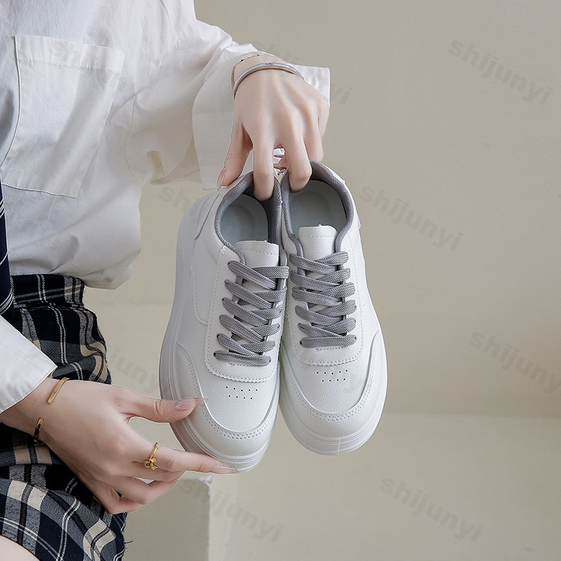 Weiße Damenschuhe, 2025, Herbs – Casual Sneaker Low Bewertung und Preis